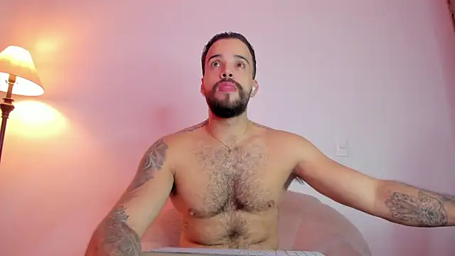 Snapshot of jacob_stud18_ chatting on 06-30-26, 11:06 jacob stud18 online show from 06-30-26, 11:06