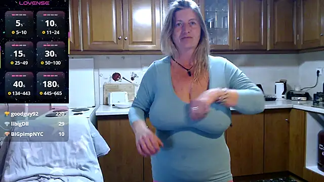 JennaDeluxe online show from 02-15-26, 07:51