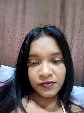 Snapshot of Indianqueen03 chatting on 12-14-24, 02:10 Indianqueen03 online show from 12-14-24, 02:10