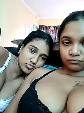 Indianqueen03 online show from 10-28-25, 10:30