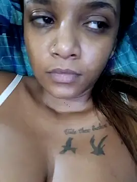 Indianqueen03 online show from 03-08-26, 04:11