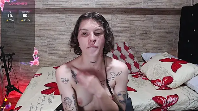 Snapshot of pretty_cristal69 chatting on 11-19-25, 11:49 pretty cristal69 online show from 11-19-25, 11:49