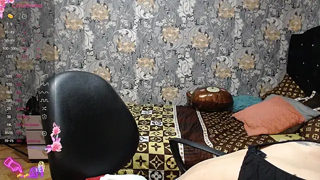 pretty cristal69 online show from 04-28-26, 01:37