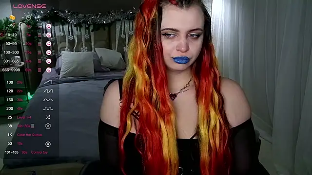 Miss Maya Mils online show from 01-08-25, 01:11