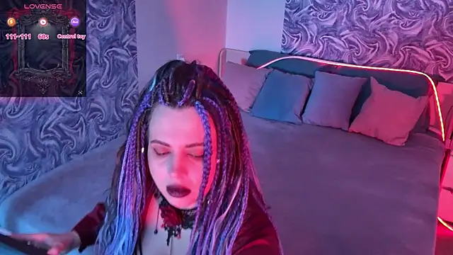 Miss Maya Mils online show from 07-20-26, 01:09