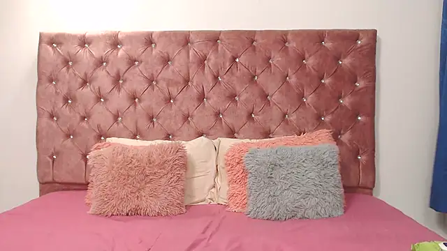 SsofiCollins online show from 03-01-26, 04:58