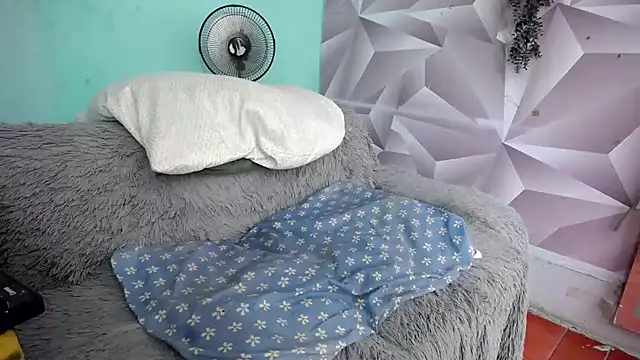 krityn 12 online show from 10-25-25, 11:29