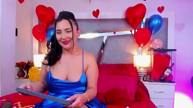 Evangeline Taylorr online show from 02-15-25, 01:21