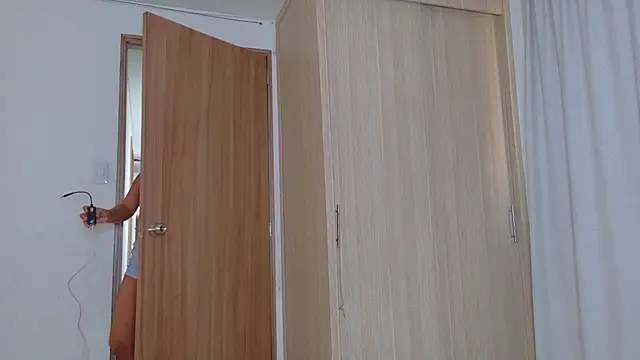 Snapshot of california_0 chatting on 09-23-25, 02:53 california 0 online show from 09-23-25, 02:53