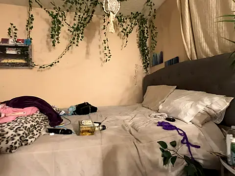 magicalc00ch online show from 12-16-25, 03:44