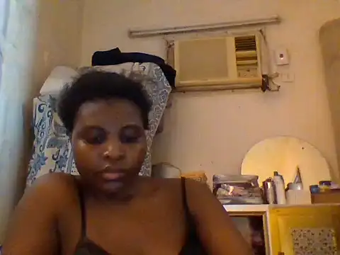queenzuena online show from 06-23-26, 01:31
