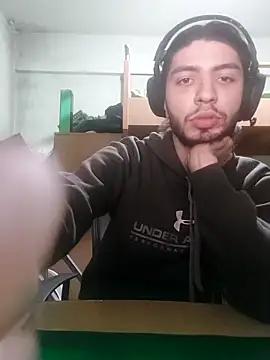 kleineid77 online show from 03-08-25, 04:39