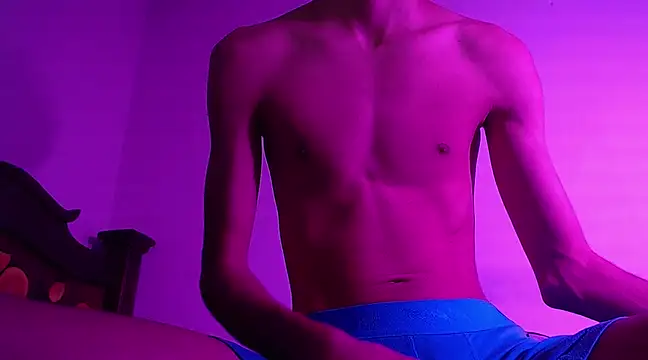 Snapshot of isaaclatino chatting on 12-31-24, 10:34 isaaclatino online show from 12-31-24, 10:34