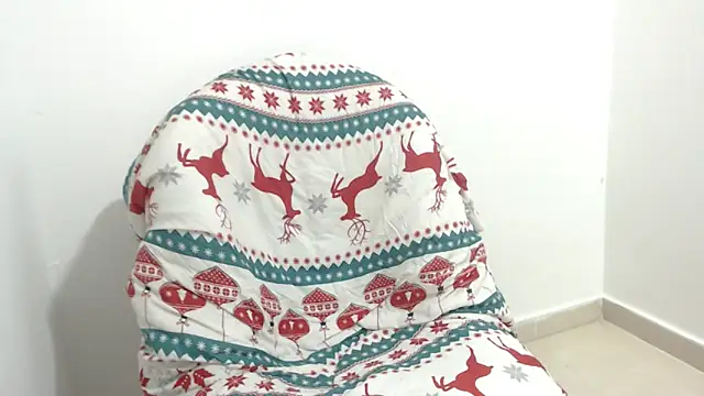 isaaclatino online show from 12-23-25, 07:39