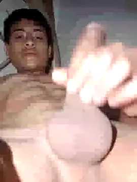 Snapshot of babydick211 chatting on 03-09-25, 01:26 babydick211 online show from 03-09-25, 01:26