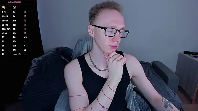 Alex silents online show from 04-25-26, 03:20