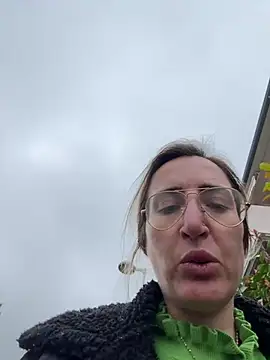 Snapshot of casalinga88 chatting on 02-24-25, 11:32 casalinga88 online show from 02-24-25, 11:32