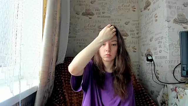 Adela Vetta online show from 03-06-25, 07:36