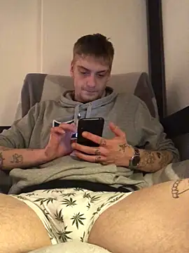 Simboxxx040 online show from 01-09-25, 03:26