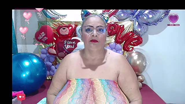 Snapshot of BBW_salome chatting on 02-20-25, 08:58 BBW salome online show from 02-20-25, 08:58