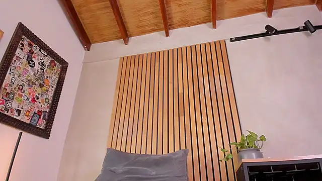 honeyhot69   online show from 04-24-26, 11:23