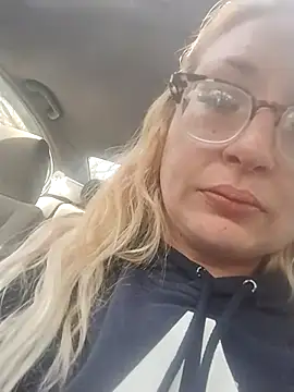 xWhoreAbleX Pika online show from 03-16-26, 10:03