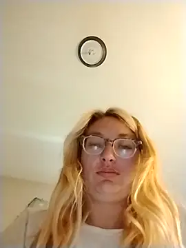 xWhoreAbleX Pika online show from 04-13-26, 02:00