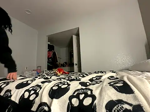 tatted-bitty online show from 11-22-25, 12:59