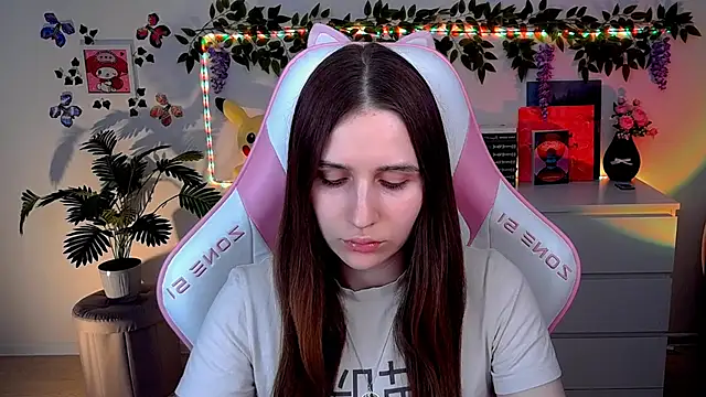 AliceCharmy online show from 04-03-26, 03:43