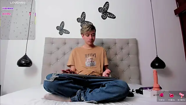 bunny maxi online show from 01-20-25, 01:11