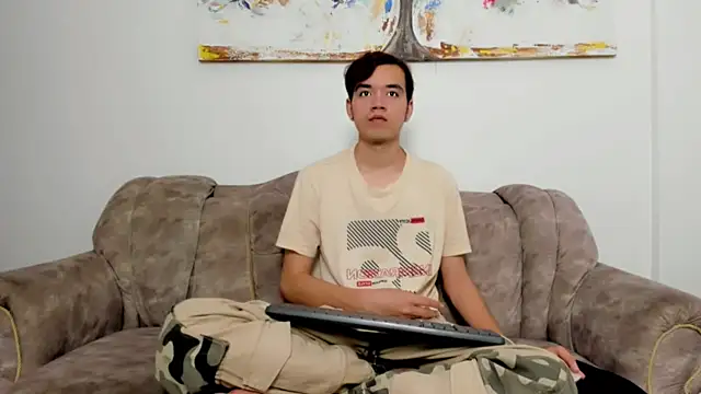 bunny maxi online show from 11-25-25, 12:27