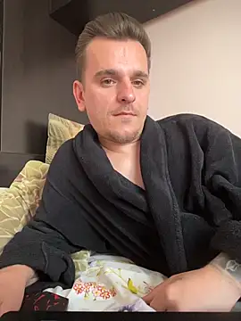 Huge cock22cm online show from 03-21-26, 12:32