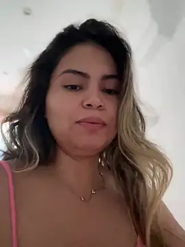 Snapshot of melanny10 chatting on 12-15-24, 08:41 melanny10 online show from 12-15-24, 08:41