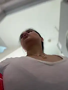 Snapshot of melanny10 chatting on 02-01-25, 12:37 melanny10 online show from 02-01-25, 12:37