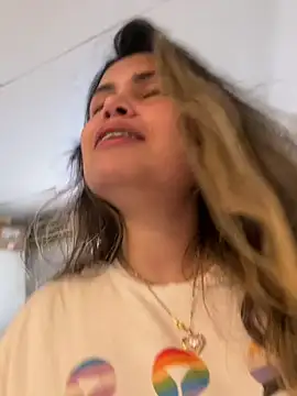 Snapshot of melanny10 chatting on 02-09-25, 08:33 melanny10 online show from 02-09-25, 08:33