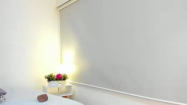 Snapshot of isa_molly chatting on 12-05-24, 12:41 isa molly online show from 12-05-24, 12:41