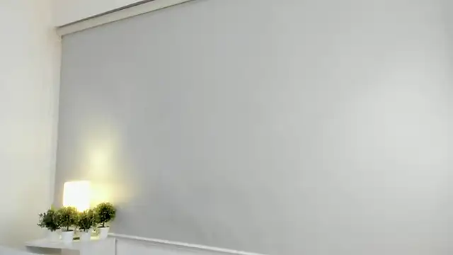 Snapshot of isa_molly chatting on 01-09-25, 11:34 isa molly online show from 01-09-25, 11:34