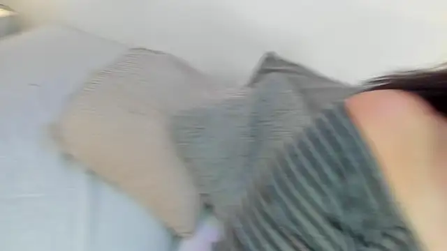 Snapshot of isa_molly chatting on 02-11-25, 09:46 isa molly online show from 02-11-25, 09:46