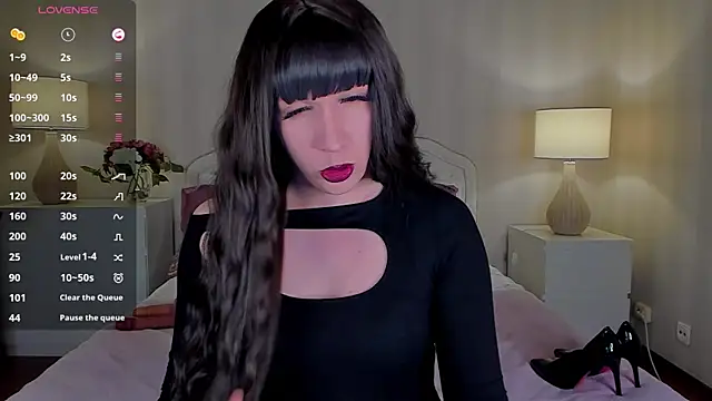 Snapshot of valeriasecret chatting on 12-21-24, 05:14 valeriasecret online show from 12-21-24, 05:14