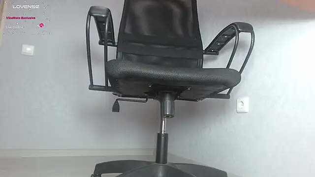 blondiana13 online show from 01-29-25, 12:56