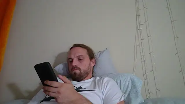 Snapshot of VitaminmanFL chatting on 12-14-24, 11:29 VitaminmanFL online show from 12-14-24, 11:29