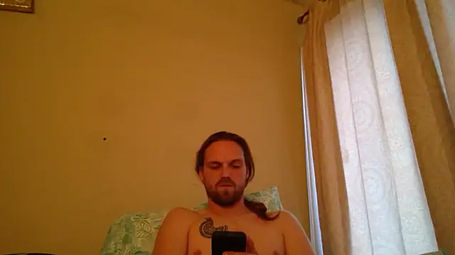 Snapshot of VitaminmanFL chatting on 12-31-24, 12:46 VitaminmanFL online show from 12-31-24, 12:46