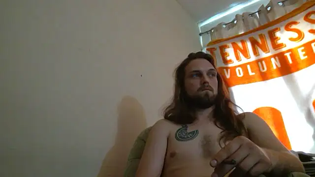 Snapshot of VitaminmanFL chatting on 02-08-25, 01:33 VitaminmanFL online show from 02-08-25, 01:33