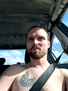 Snapshot of VitaminmanFL chatting on 10-02-25, 08:27 VitaminmanFL online show from 10-02-25, 08:27