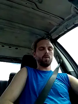 Snapshot of VitaminmanFL chatting on 10-17-25, 05:04 VitaminmanFL online show from 10-17-25, 05:04