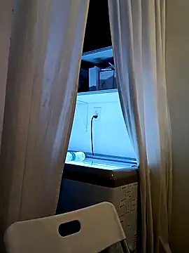 Snapshot of VitaminmanFL chatting on 10-26-25, 01:55 VitaminmanFL online show from 10-26-25, 01:55