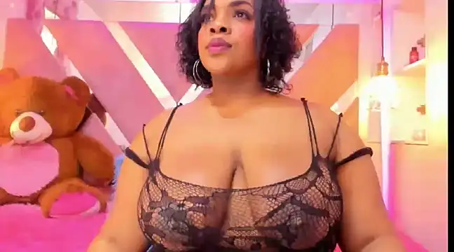 Snapshot of Scarlett-Bonnet chatting on 02-20-25, 03:56 Scarlett-Bonnet online show from 02-20-25, 03:56