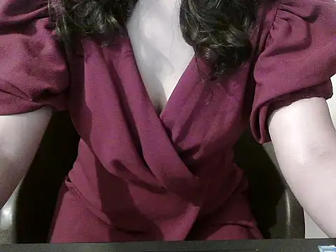 Snapshot of AMBIKA-MISHRA99 chatting on 09-10-25, 04:29 AMBIKA-MISHRA99 online show from 09-10-25, 04:29