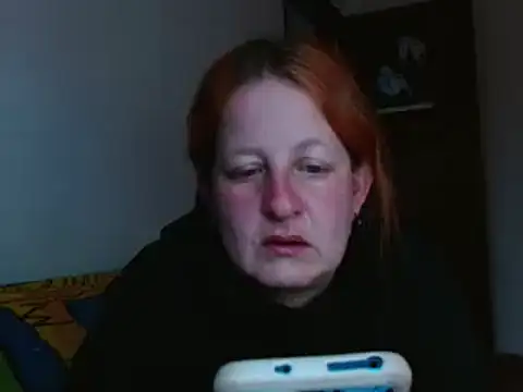 ViioletaMora online show from 11-08-25, 10:19