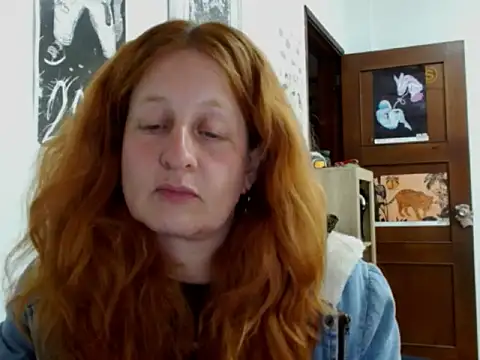 ViioletaMora online show from 05-20-26, 04:40